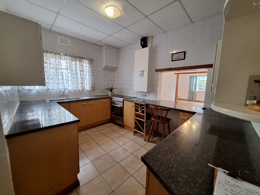 3 Bedroom Property for Sale in Heathfield Western Cape